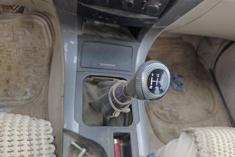 Used Foton Sapporo 2011 2.8T Conqueror Z7 Gear Lever