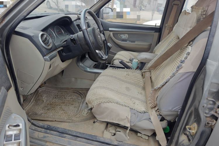 Used Foton Sapporo 2011 2.8T Conqueror Z7 Left Front Seat