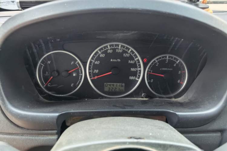 Used Foton Sapporo 2011 2.0T Leader V3 Instrument Cluster