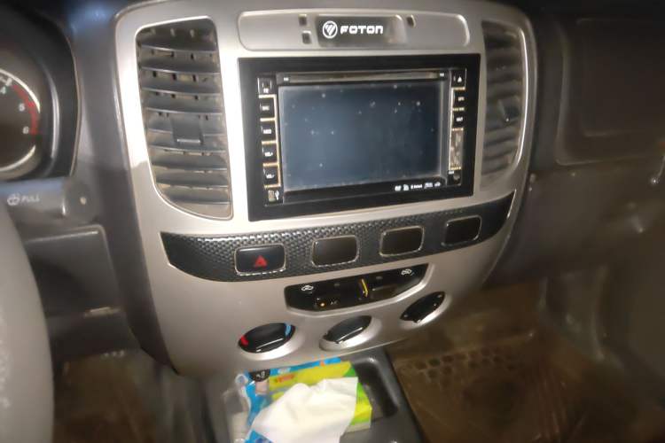 Used Foton Sapporo 2011 2.8T Acadia T3 Audio And AC Panel