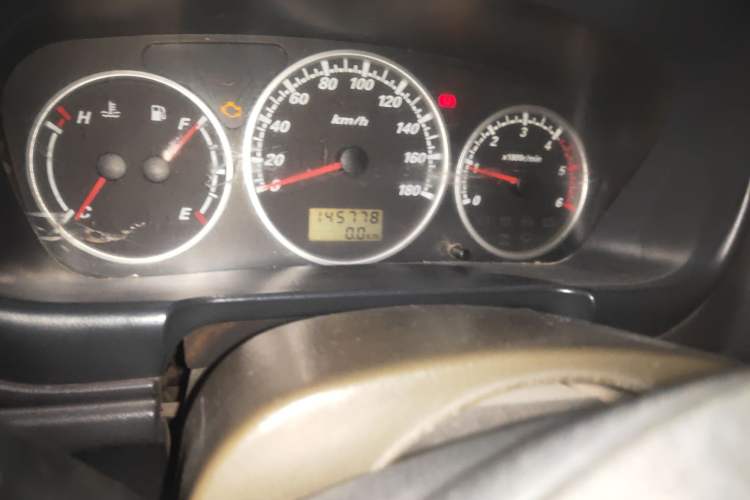 Used Foton Sapporo 2011 2.8T Acadia T3 Odometer Close Up