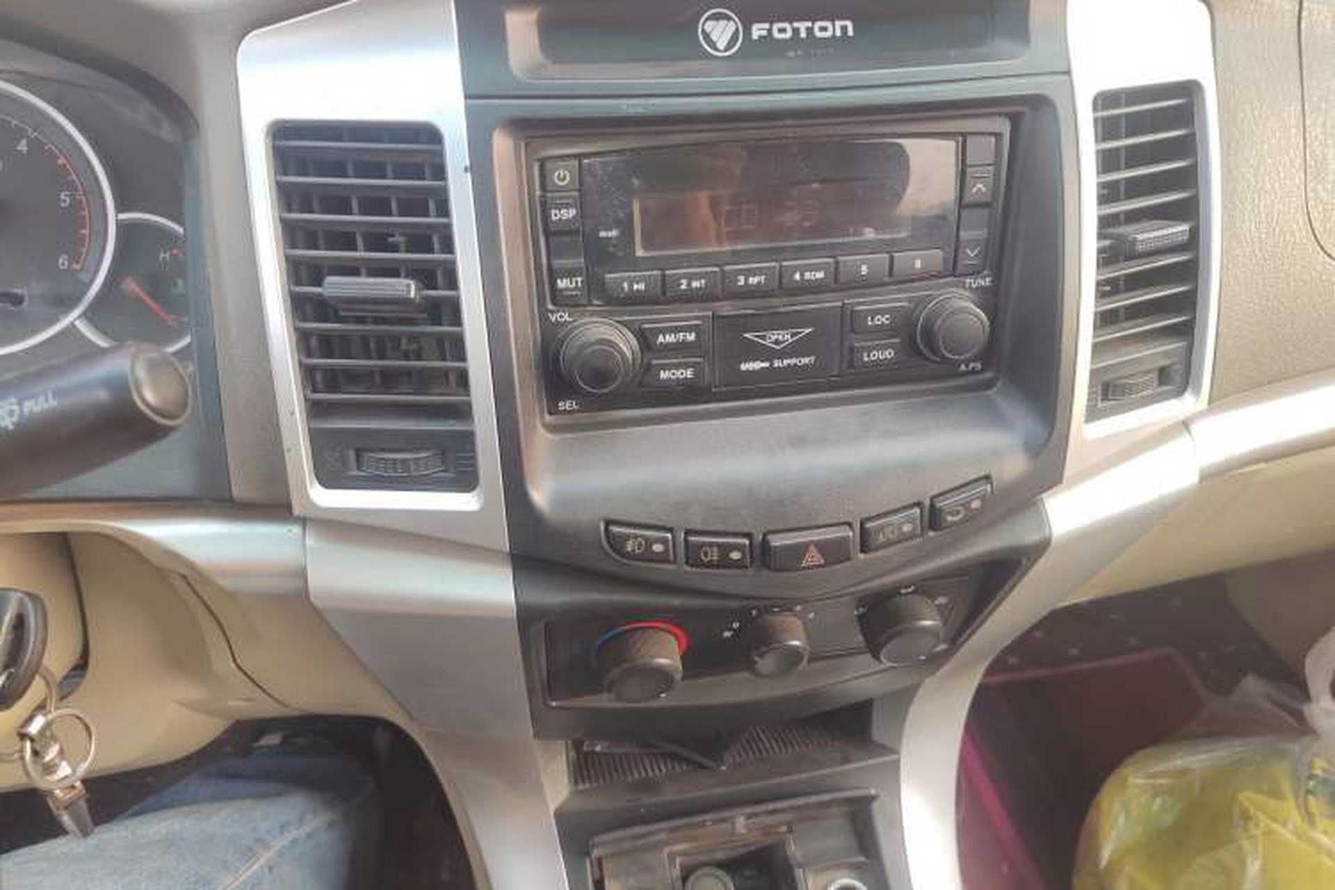 Used Foton Sapporo 2011 2.8T Acadia T3 Audio And AC Panel
