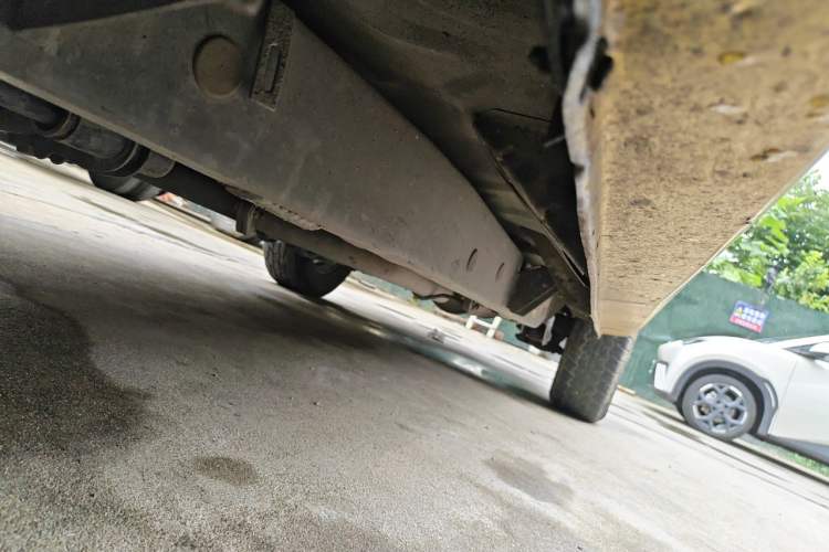 Used Foton Sapporo 2011 2.8T Acadia T3 Chassis Front Left