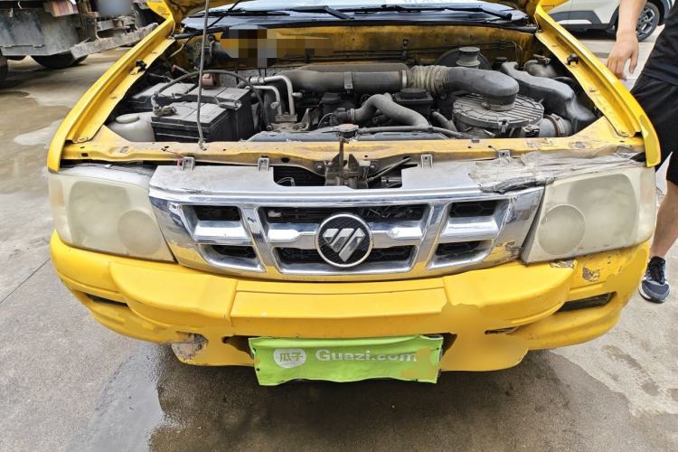 Used Foton Sapporo 2011 2.8T Acadia T3 Engine Bay