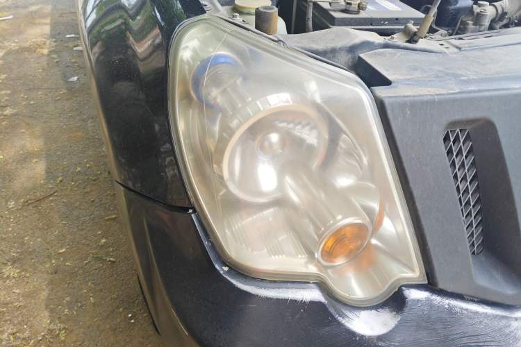 Used Foton Sapporo  Right Front Headlight