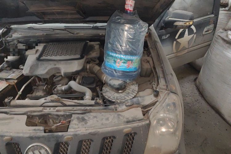 Used Foton Sapporo 2015 2.8T Standard Edition 5170 mm Long Engine Bay Left