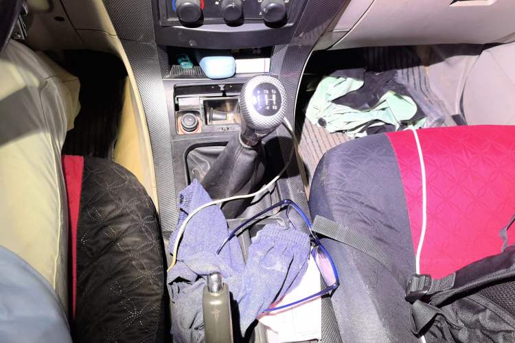 Used Foton Sapporo 2015 2.8T Two-Wheel Drive Comfort Edition 5555 mm Long Gear Lever