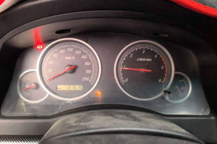 Used Foton Sapporo 2015 2.8T Two-Wheel Drive Comfort Edition 5555 mm Long Instrument Cluster