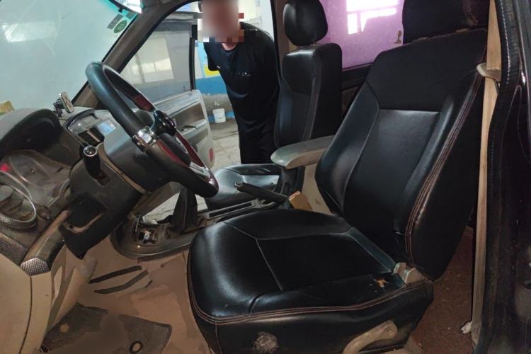 Used Foton Sapporo 2015 2.8T Standard Edition 5170 mm Long Left Front Seat