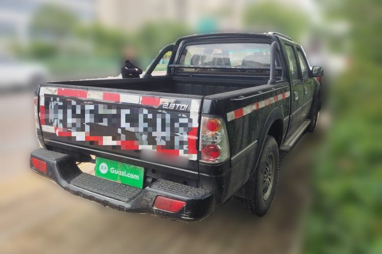 Used Foton Sapporo 2015 2.8T Two-Wheel Drive Comfort Edition 5555 mm Long Rear Right 45 Deg