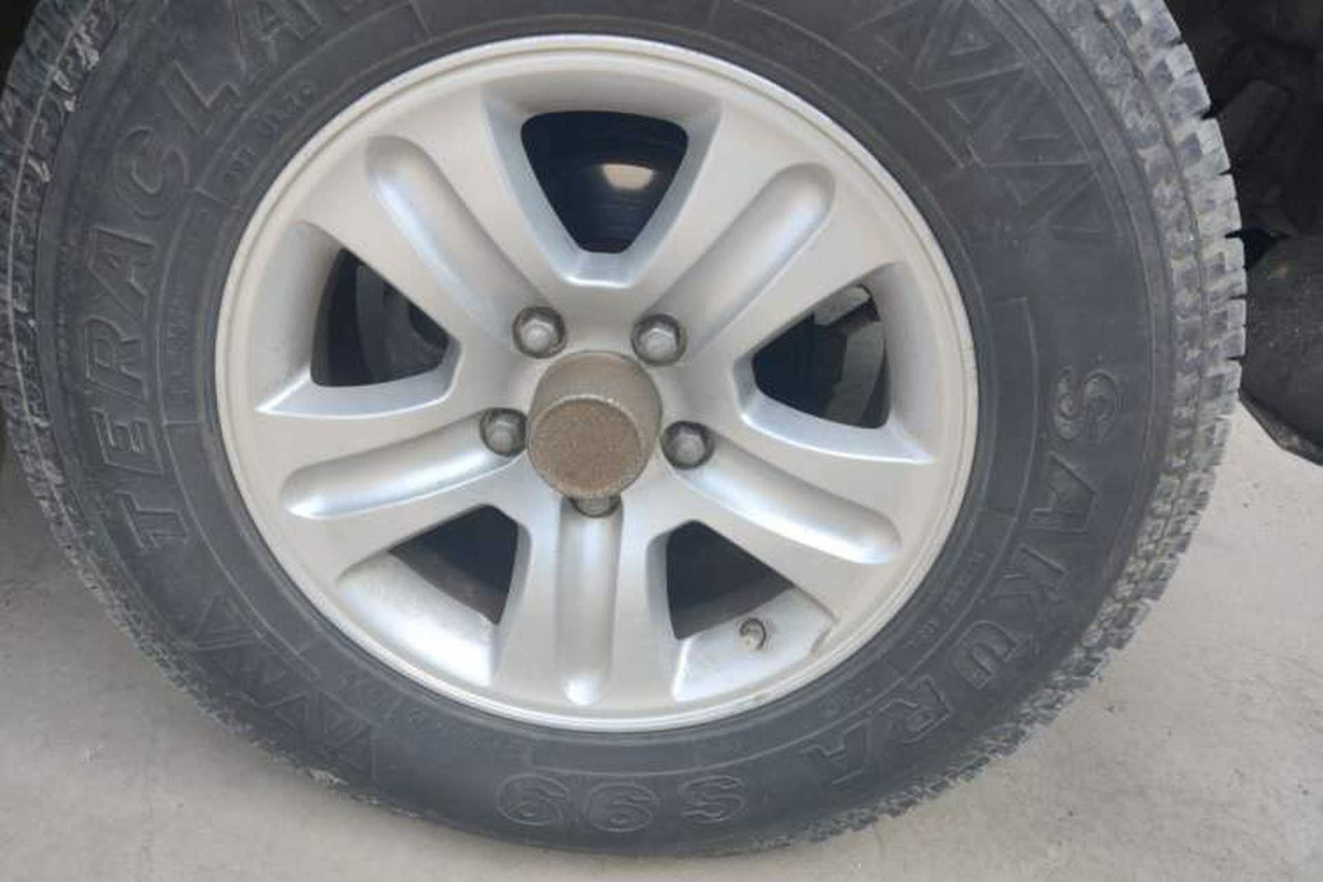 Used Foton Sapporo 2016 2.8 TZ8 Comfort Edition BJ493ZLQ4 Right Front Wheel Hub