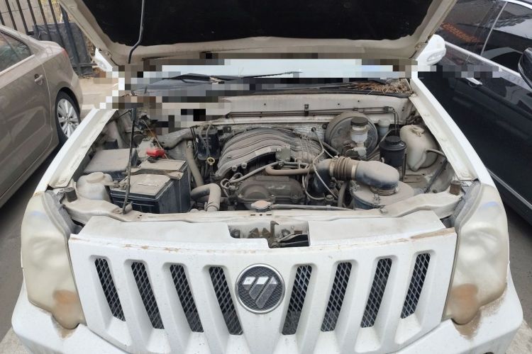 Used Foton Sapporo  Engine Bay