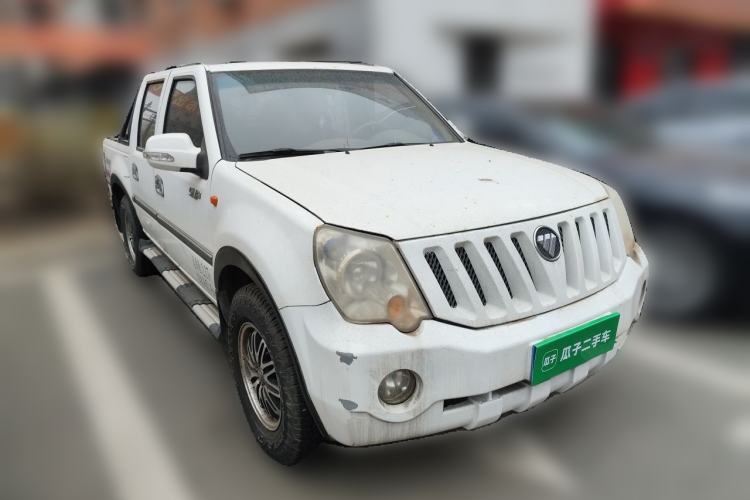 Used Foton Sapporo  Front Right 45 Deg