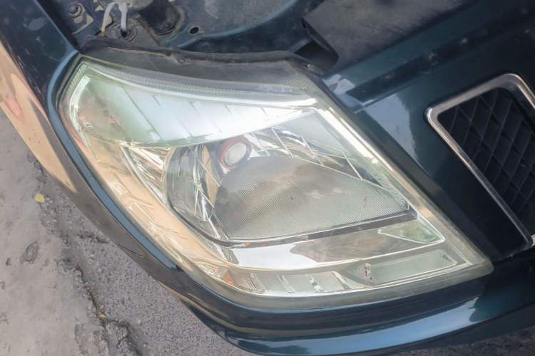 Used Foton Sapporo  Right Front Headlight
