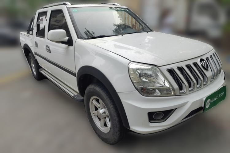 Used Foton Sapporo 2018 2.4L Two-Wheel Drive Comfort Version Standard Cab 4G69S4M Front Right 45 Deg