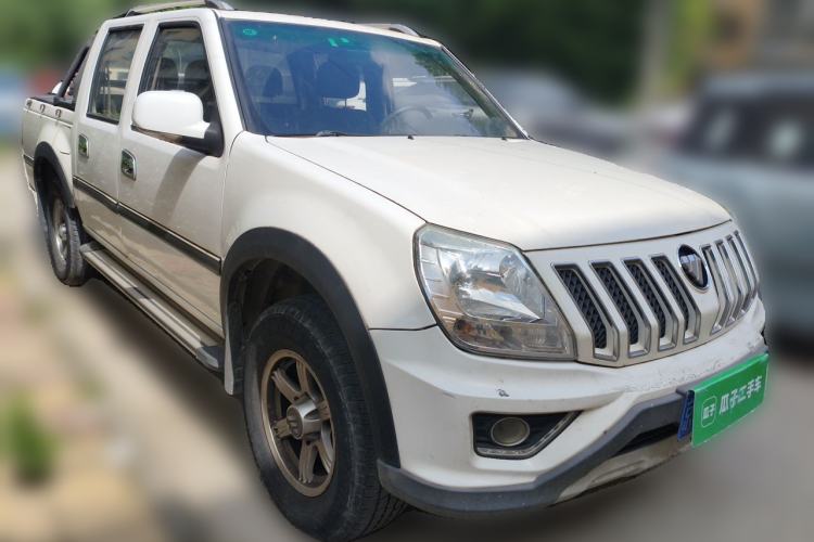 Used Foton Sapporo 2018 2.4L Two-Wheel Drive Comfort Version Standard Cab 4G69S4M Front Right 45 Deg