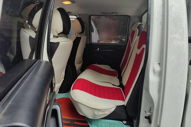 Used Foton Sapporo 2018 2.4L Two-Wheel Drive Comfort Version Standard Cab 4G69S4M Left Rear Seat