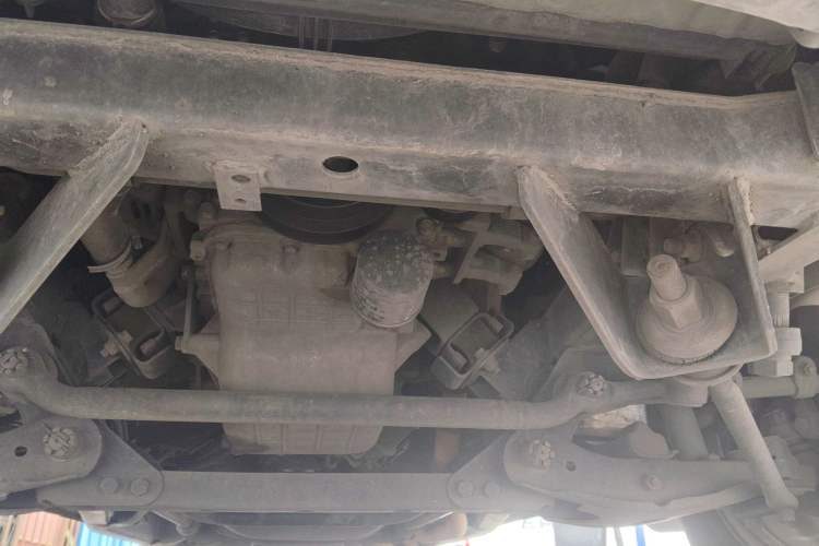 Used Foton Sapporo 2021 1.5L Two-Wheel Drive China VI Standard Chuangfu Xiaohuolang DAM15KL Chassis Front