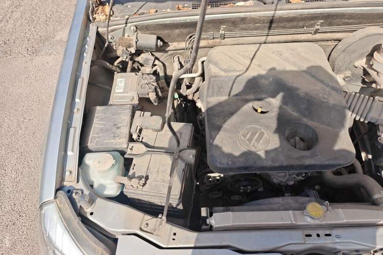Used Foton Sapporo 2021 1.5L Two-Wheel Drive China VI Standard Chuangfu Xiaohuolang DAM15KL Engine Bay Right