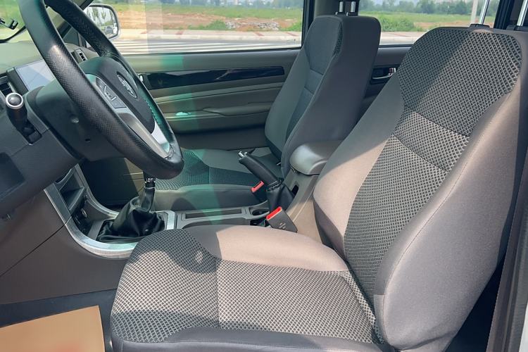 Used Foton Sapporo 2021 1.5L Two-Wheel Drive China VI Standard Chuangfu Xiaohuolang DAM15KL Interior 1