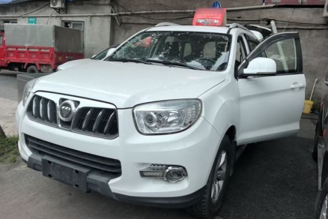 Used Foton Savana 2015 2.8T Manual Two-Wheel Drive Diesel Luxury 7-Seater
