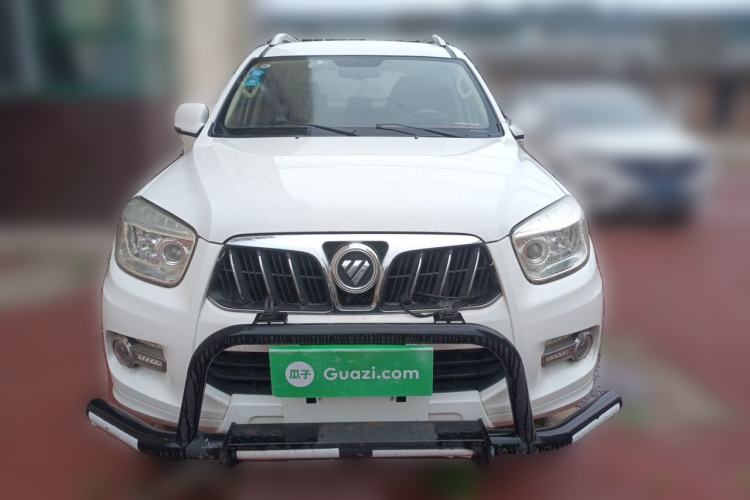 Used Foton Savana 2015 2.8T Manual 4x4 Diesel Luxury 7-Seater Front