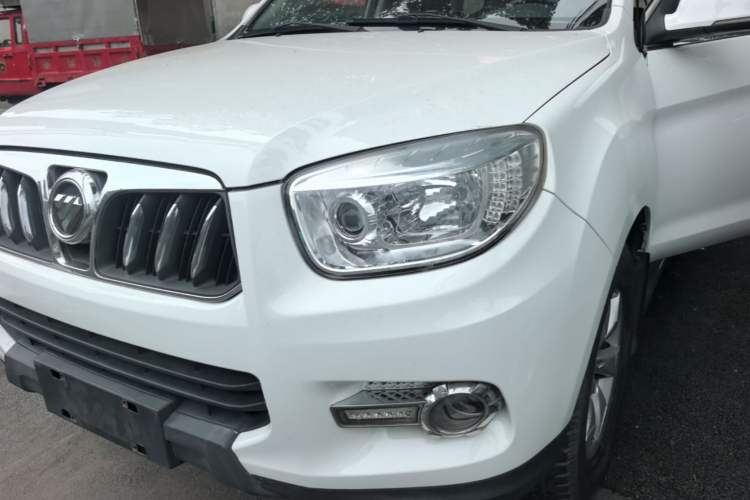 Used Foton Savana 2015 2.8T Manual Two-Wheel Drive Diesel Luxury 7-Seater Left Front Headlight