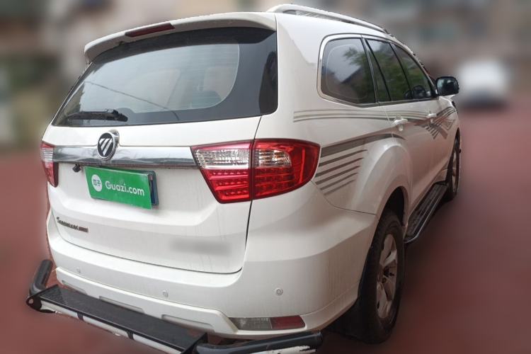 Used Foton Savana 2015 2.8T Manual 4x4 Diesel Luxury 7-Seater Rear Right 45 Deg
