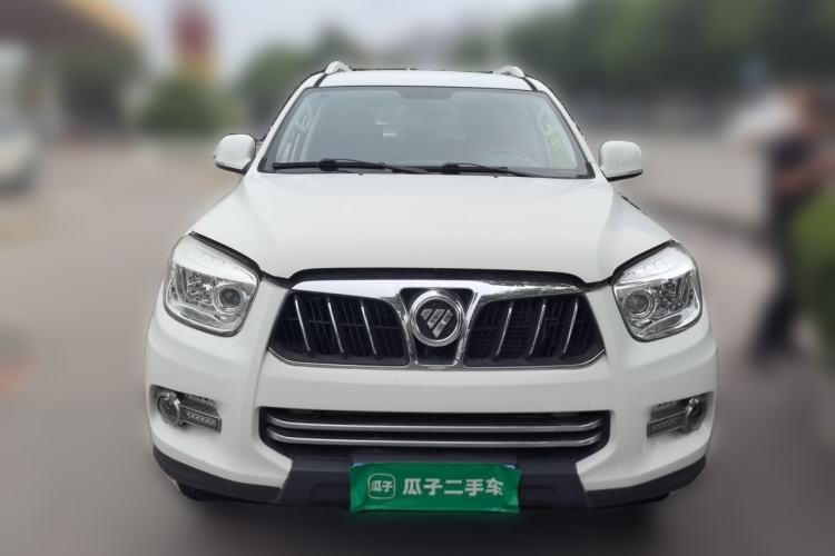 Used Foton Savana 2016 2.0T Automatic All-Wheel Drive Gasoline Luxury 7-Seater Front