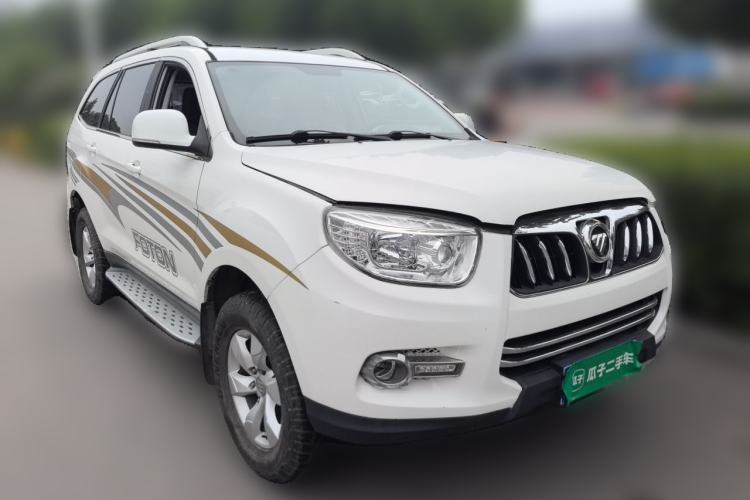 Used Foton Savana 2016 2.0T Automatic All-Wheel Drive Gasoline Luxury 7-Seater Front Right 45 Deg