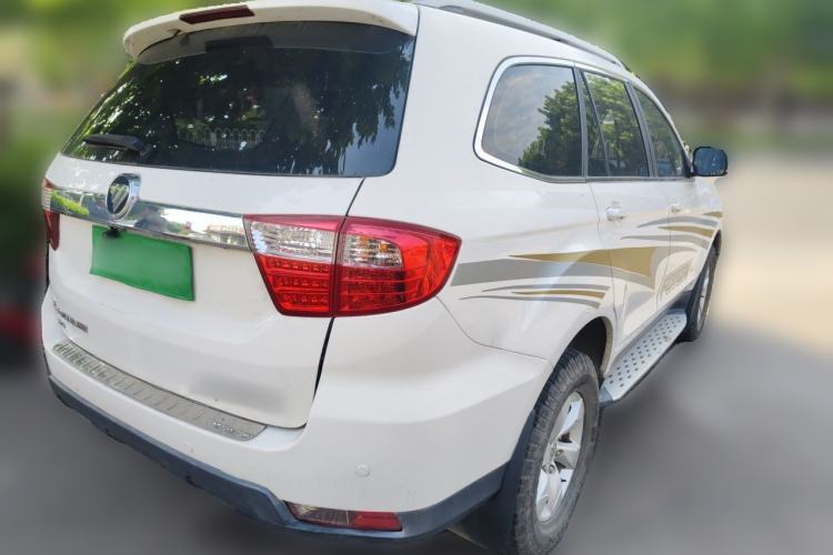 Used Foton Savana 2017 2.0T Automatic All-Wheel Drive Gasoline Luxury 7-Seater Rear Right 45 Deg