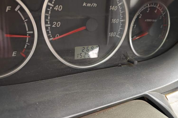 Used Foton Scenic 2010 2.0L Express Classic Short-Wheelbase Low-Roof 491EQ4A Odometer Close Up