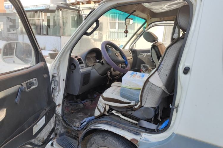 Used Foton Scenic 2011 2.0L Express Classic Long-Wheelbase Version 486EQV4 Driver Seat