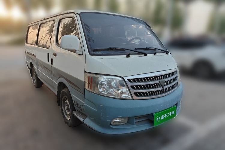 Used Foton Scenic 2011 2.0L Express Standard Short-Wheelbase Low-Roof 491EQ4A Front Right 45 Deg