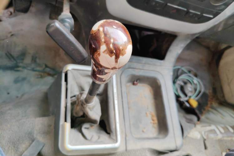 Used Foton Scenic 2011 2.0L Express Classic Long-Wheelbase Version 486EQV4 Gear Lever