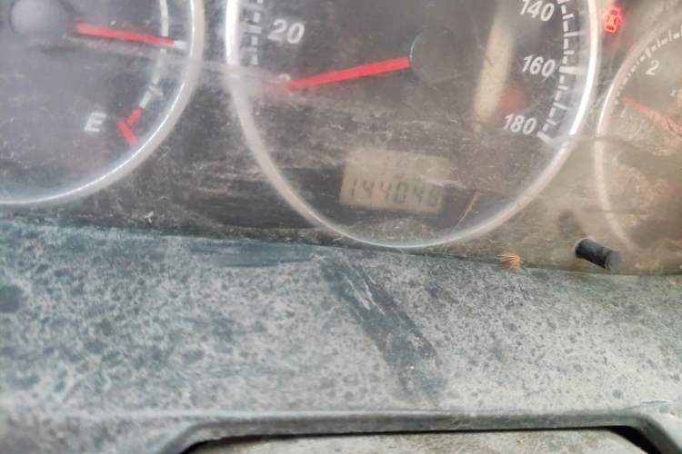 Used Foton Scenic 2011 2.0L Express Classic Long-Wheelbase Version 486EQV4 Odometer Close Up