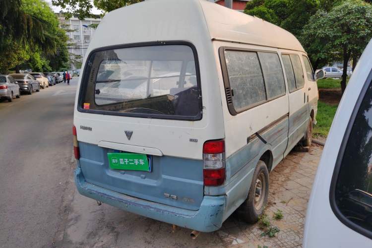 Used Foton Scenic 2011 2.0L Express Classic Long-Wheelbase Version 486EQV4 Rear Right 45 Deg