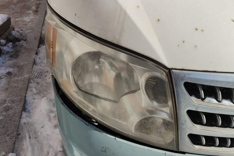 Used Foton Scenic 2011 2.0L Express Classic Long-Wheelbase Version 486EQV4 Right Front Headlight