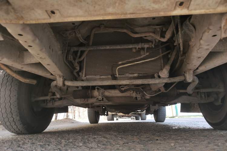 Used Foton Scenic 2011 2.0L Express Classic Long-Wheelbase Version 486EQV4 Chassis Front