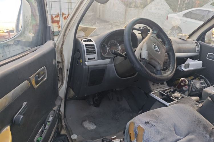 Used Foton Scenic 2011 2.0L Express Classic Long-Wheelbase Version 491EQ4A Driver Seat