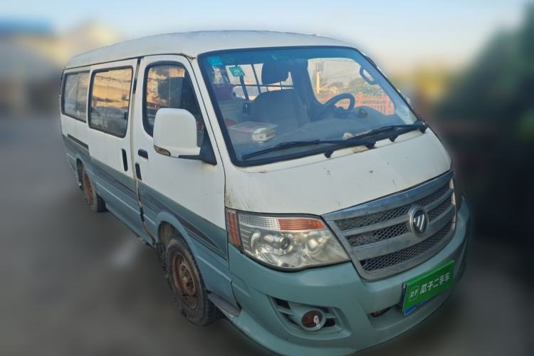Used Foton Scenic 2011 2.0L Express Classic Long-Wheelbase Version 491EQ4A Front Right 45 Deg