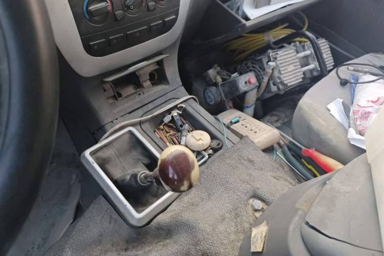 Used Foton Scenic 2011 2.0L Express Classic Long-Wheelbase Version 491EQ4A Gear Lever