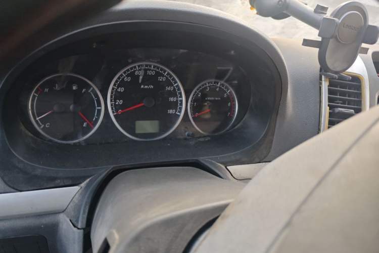 Used Foton Scenic 2011 2.0L Express Classic Long-Wheelbase Version 491EQ4A Odometer Close Up
