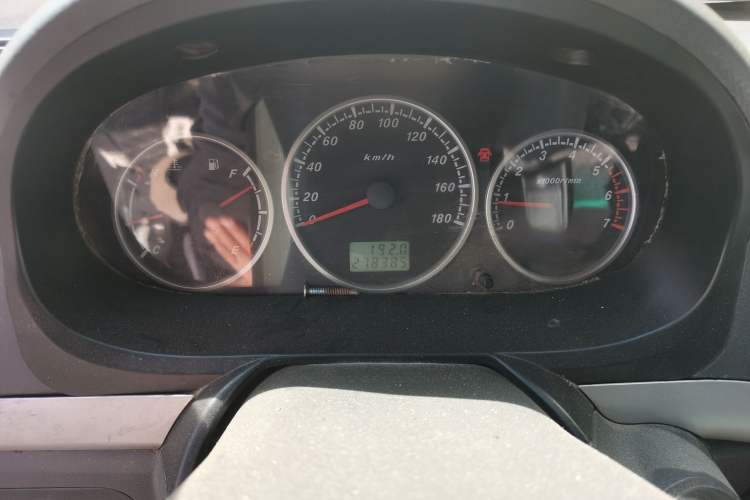 Used Foton Scenic 2011 2.0L Express Classic Long-Wheelbase Version 486EQV4 Odometer Close Up