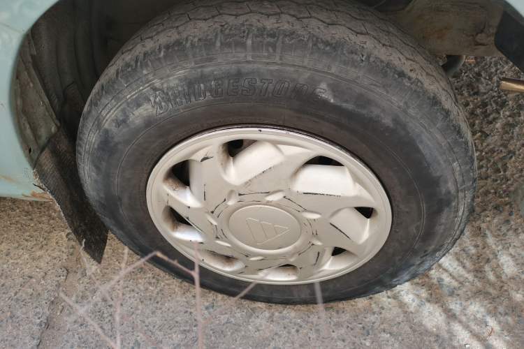 Used Foton Scenic 2011 2.0L Express Classic Long-Wheelbase Version 486EQV4 Right Front Wheel Hub