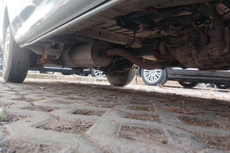 Used Foton Scenic 2012 2.0L Express Standard Short-Wheelbase Version 486EQV4 Chassis Front Right