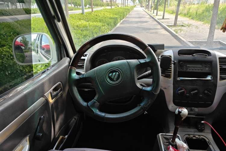 Used Foton Scenic 2012 2.0L Express Classic Short-Wheelbase Version 491EQ4A Steering Wheel