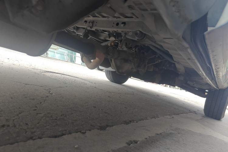 Used Foton Scenic 2012 2.0L Express Classic Short-Wheelbase Version 486EQV4 Chassis Rear Right