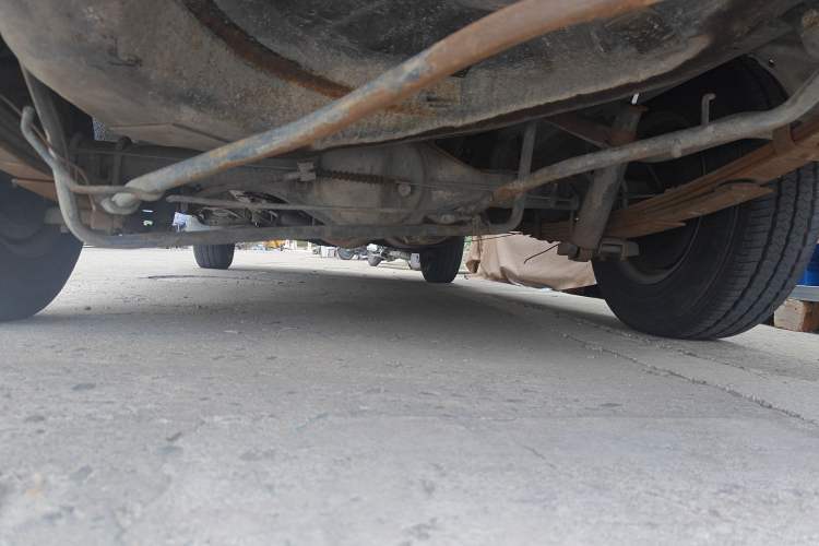 Used Foton Scenic 2012 2.0L Express Classic Short-Wheelbase Version 486EQV4 Chassis Rear