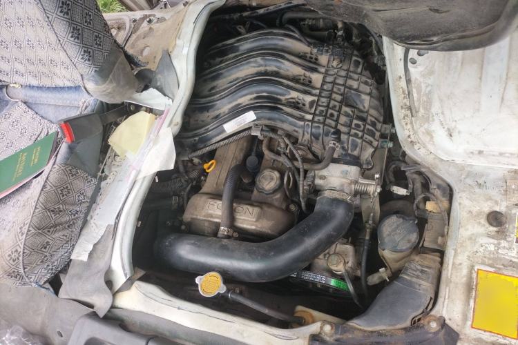 Used Foton Scenic 2012 2.0L Express Classic Long-Wheelbase Version 486EQV4 Engine Bay
